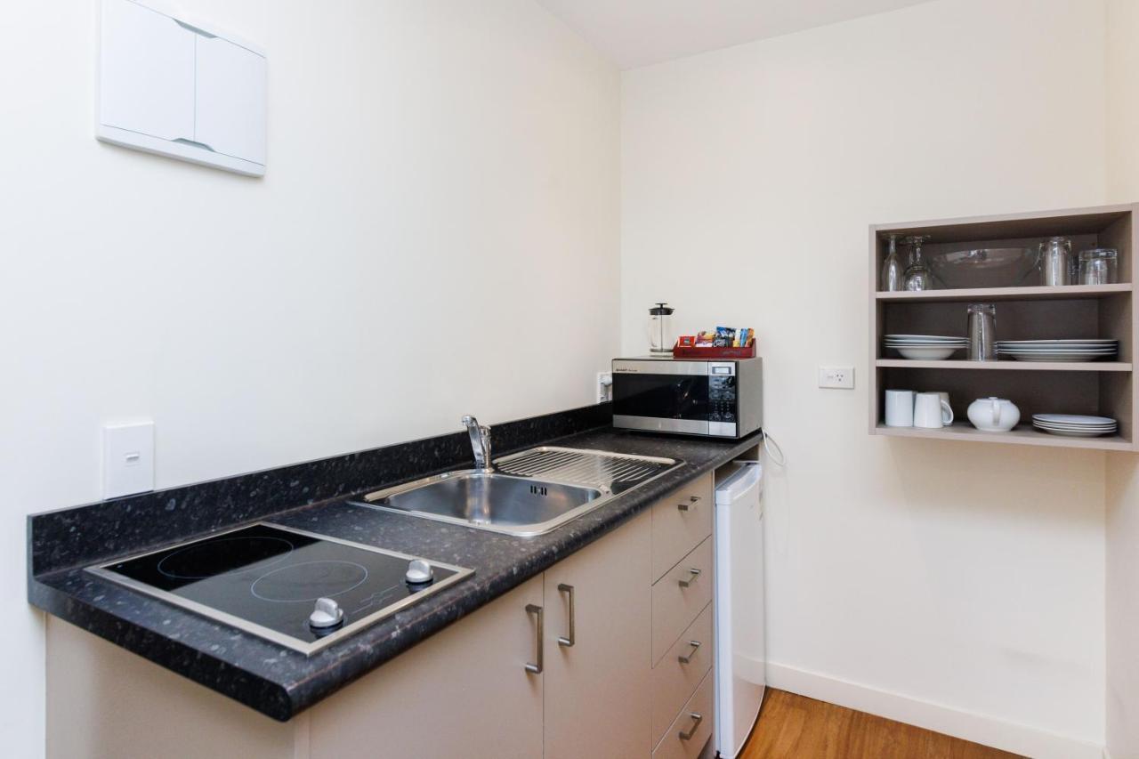 Fitzherbert Regency Motor Lodge Palmerston North Dış mekan fotoğraf