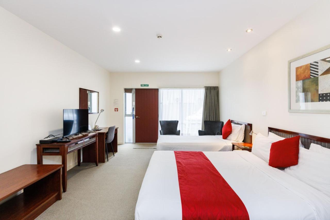 Fitzherbert Regency Motor Lodge Palmerston North Dış mekan fotoğraf