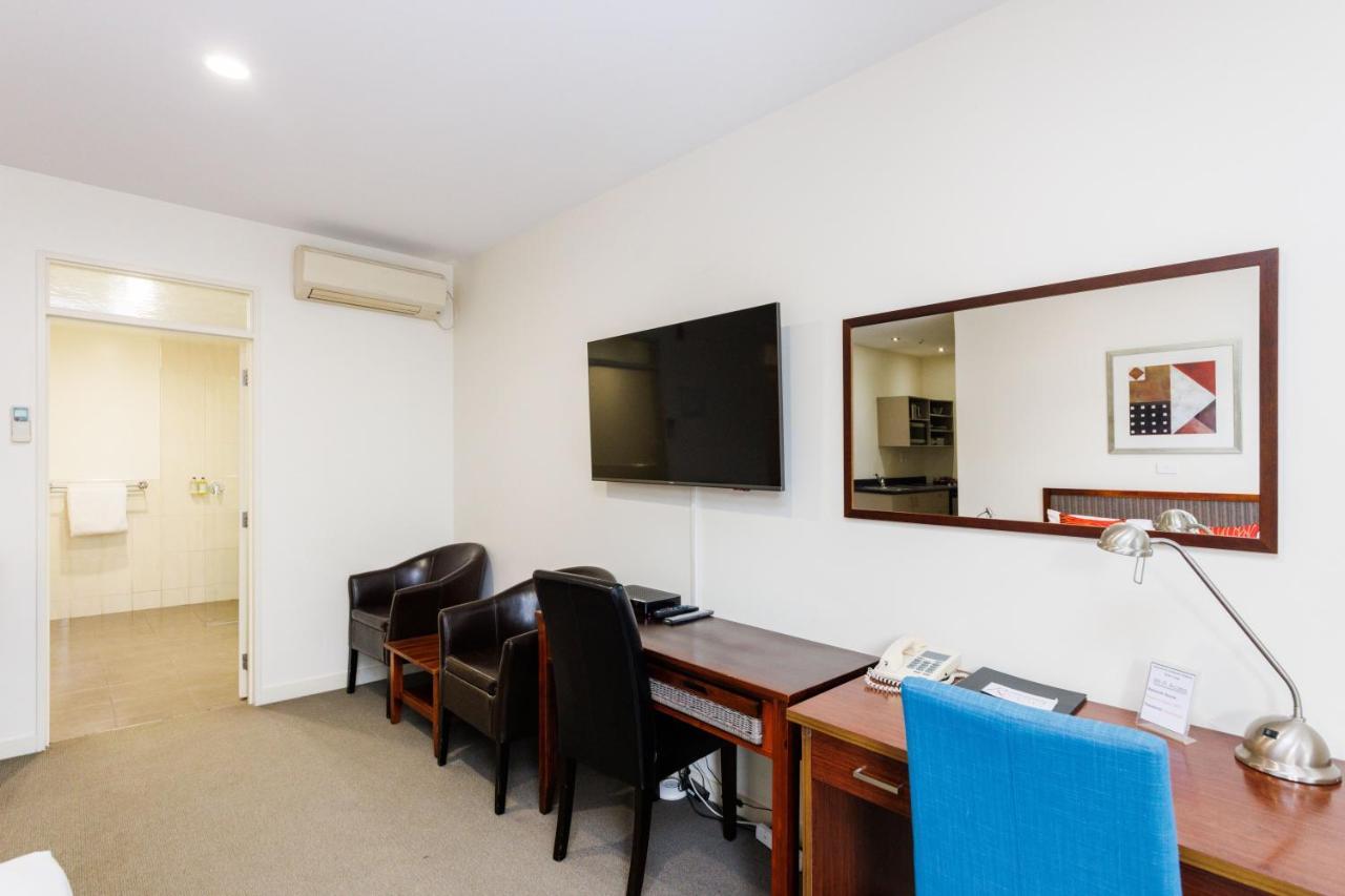 Fitzherbert Regency Motor Lodge Palmerston North Dış mekan fotoğraf