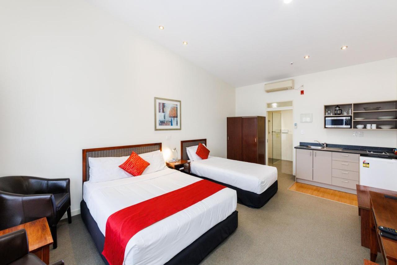 Fitzherbert Regency Motor Lodge Palmerston North Dış mekan fotoğraf