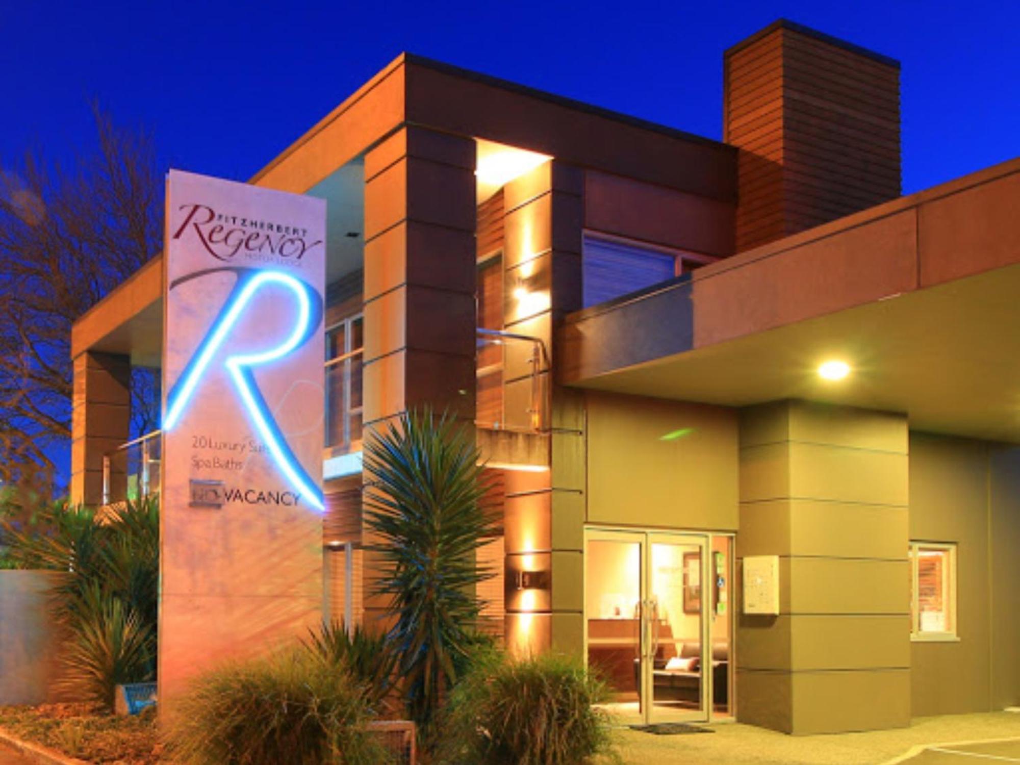 Fitzherbert Regency Motor Lodge Palmerston North Dış mekan fotoğraf